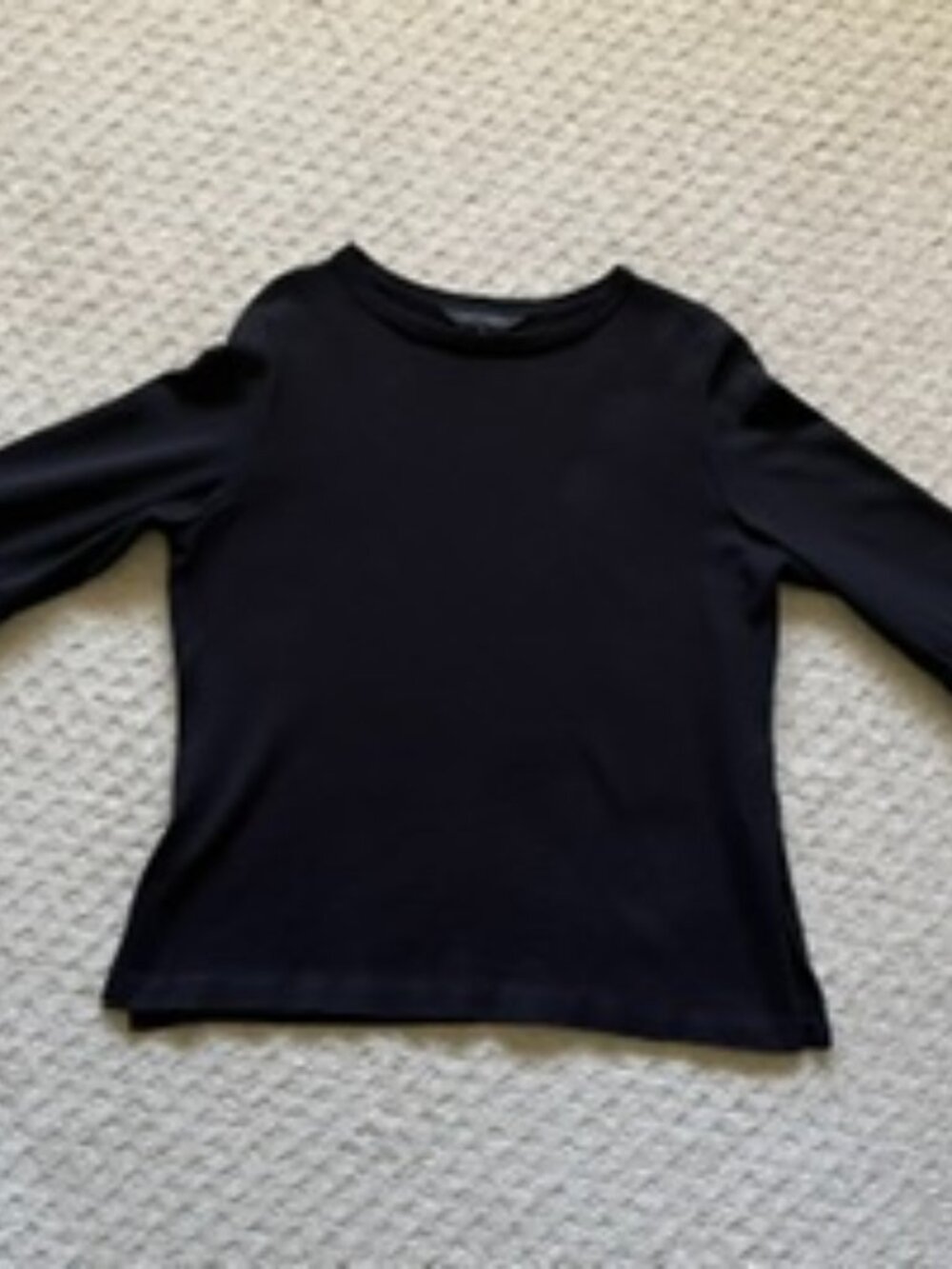 Ming Wing Medium Crew Neck Knit Top with Ruffled Long Sleeves M